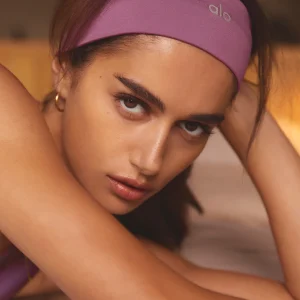 Airlift Headband - Soft Mulberry